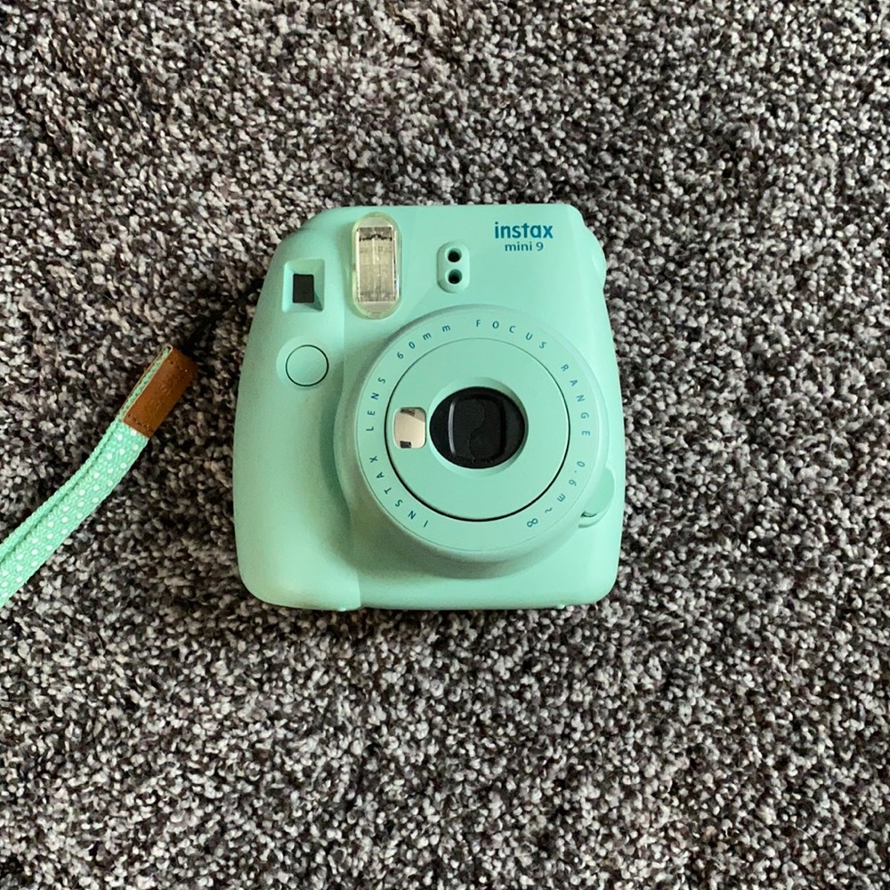 Teal Instax Mini 9